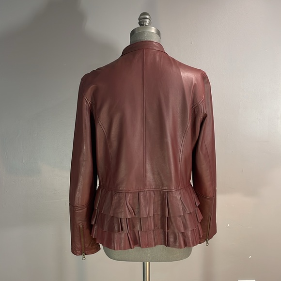 Unique Bordeaux/Oxblood leather jacket size large. Fully lined. Lovely shape - Picture 4 of 17